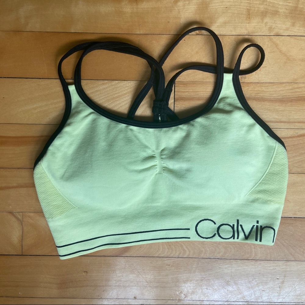 Calvin Klein sports bra size small
